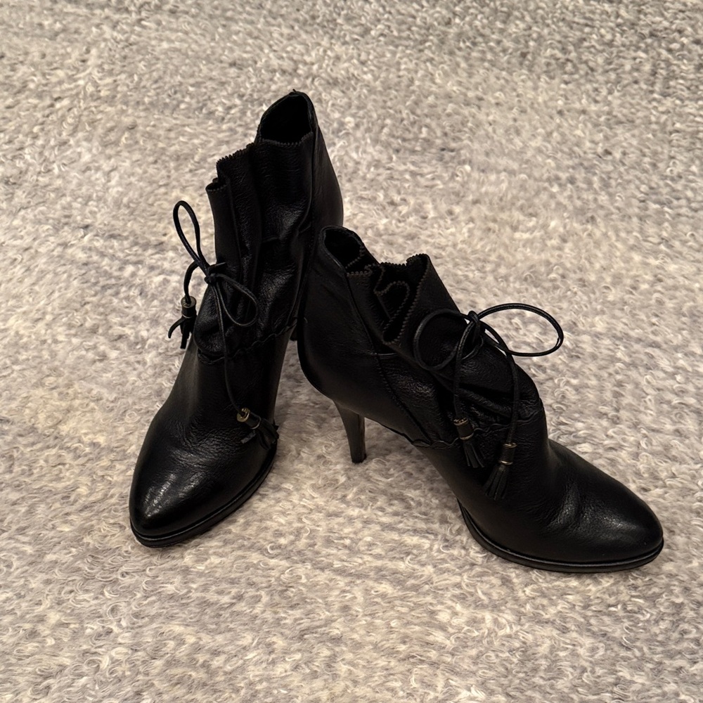 AERIN - Black Leather Ankle Boots
